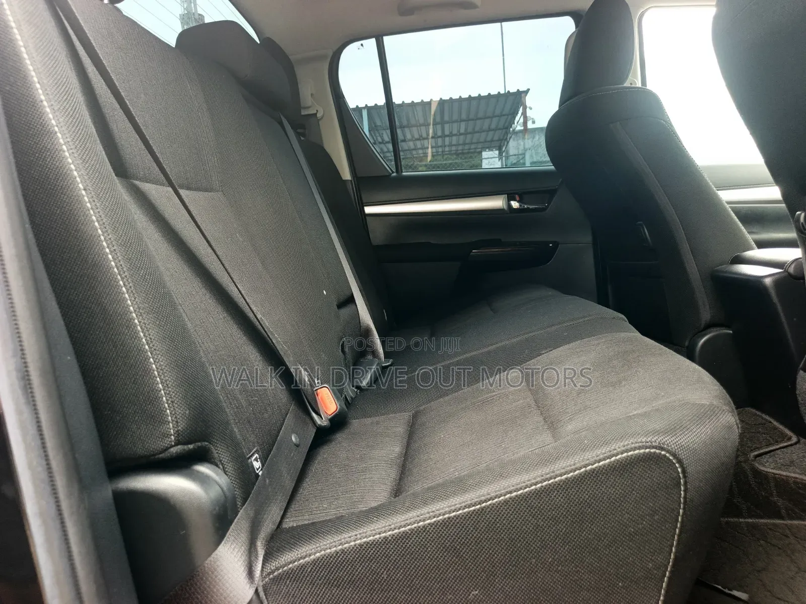 Toyota Hilux 2020 Black
