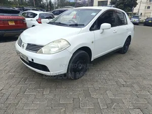 Nissan Tiida 2007 White