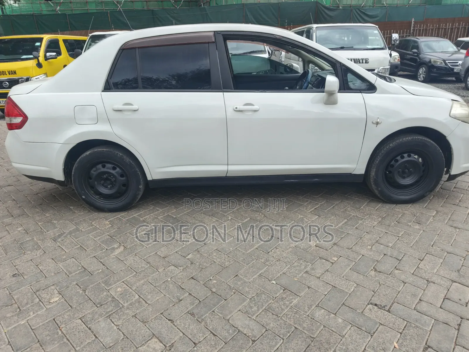 Nissan Tiida 2007 White