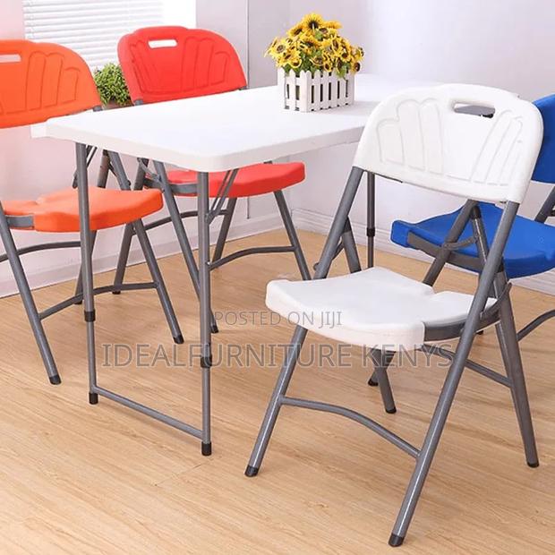 Foldable Chair and Table