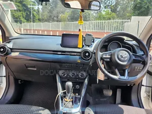 Mazda Demio 2018 White