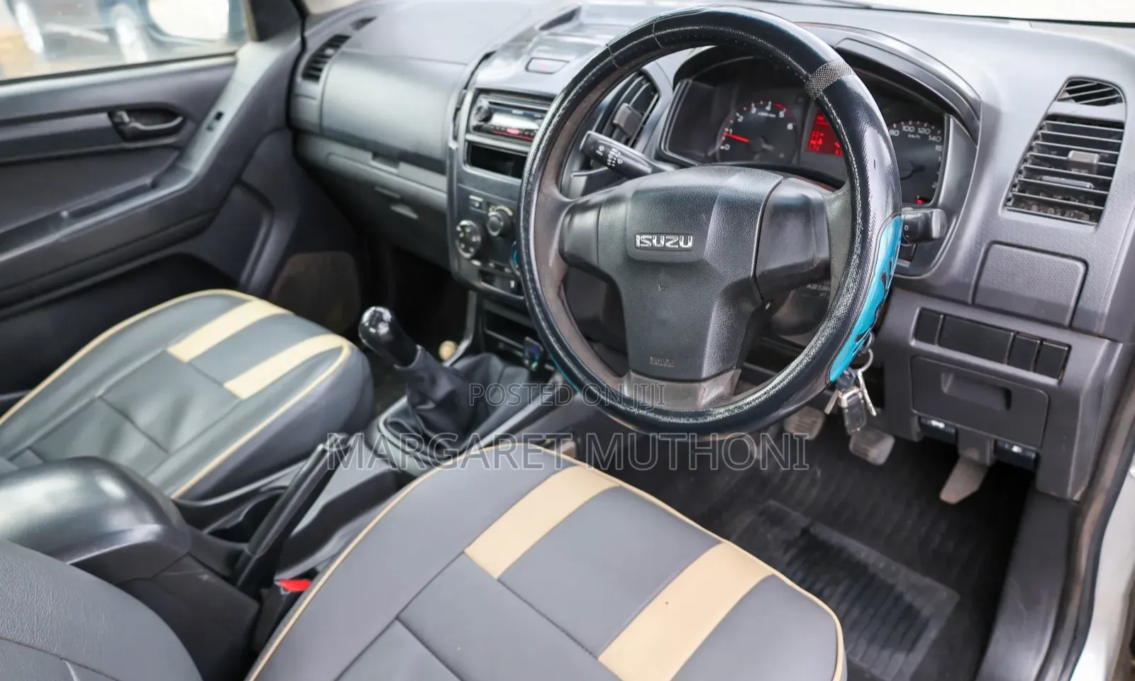 Isuzu D-MAX 2015 Silver