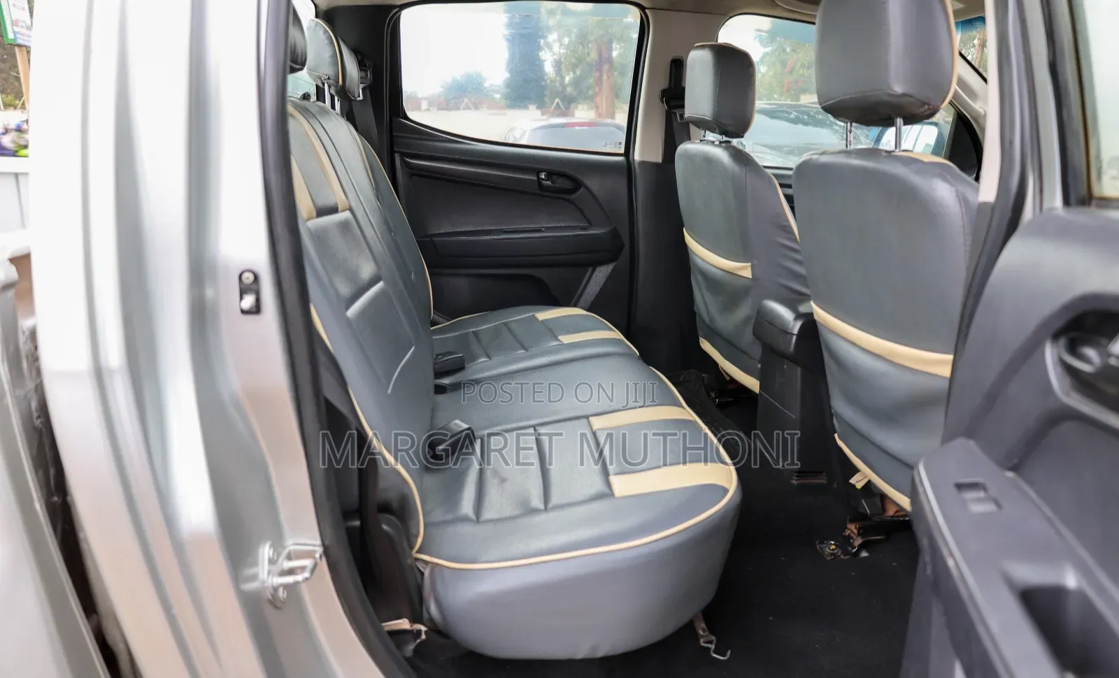 Isuzu D-MAX 2015 Silver