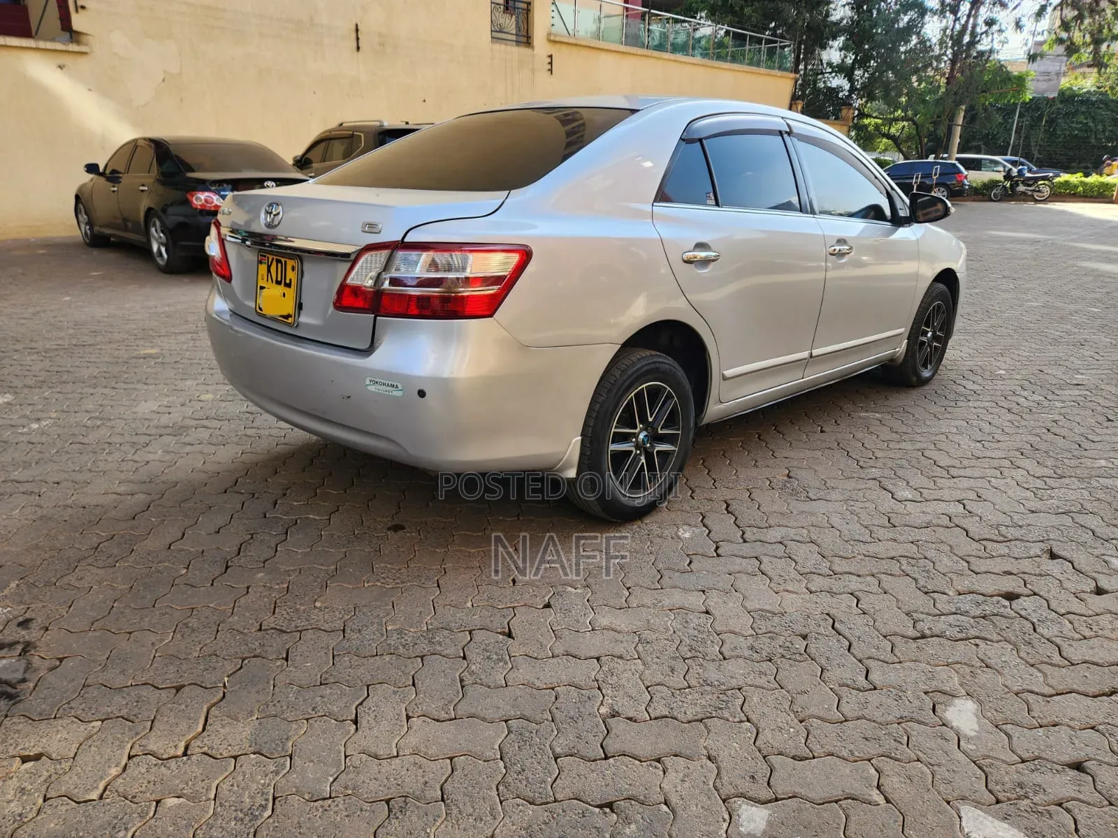 Toyota Premio 1.5 FWD 2016 Silver