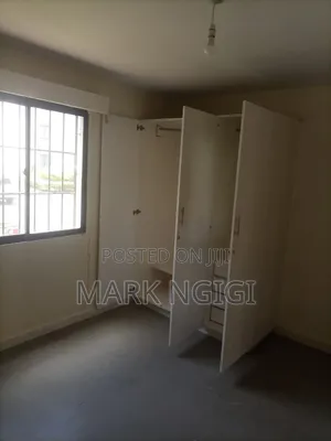 3bdrm Apartment in Nyayo Estate for rent