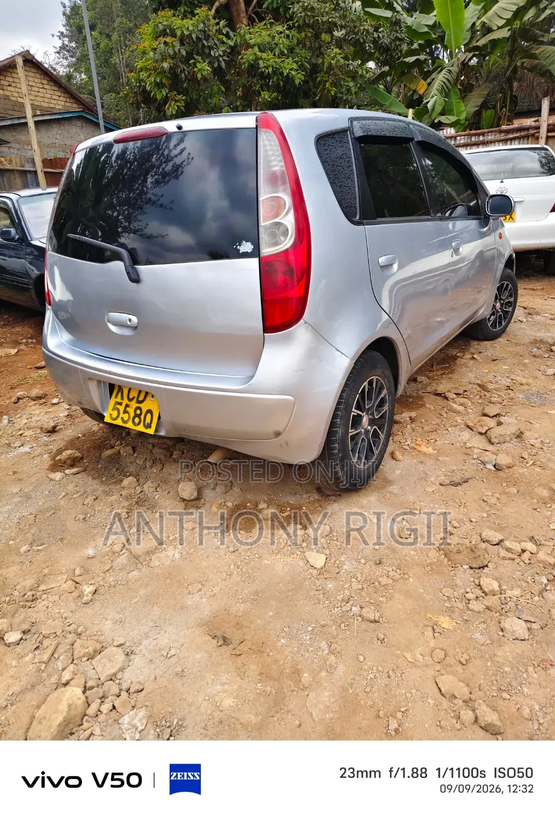 Mitsubishi Colt 2009 Silver