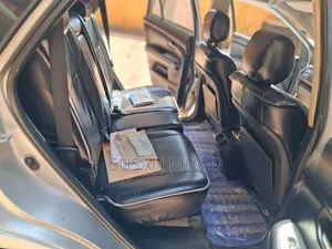 Toyota Harrier 2011 Silver