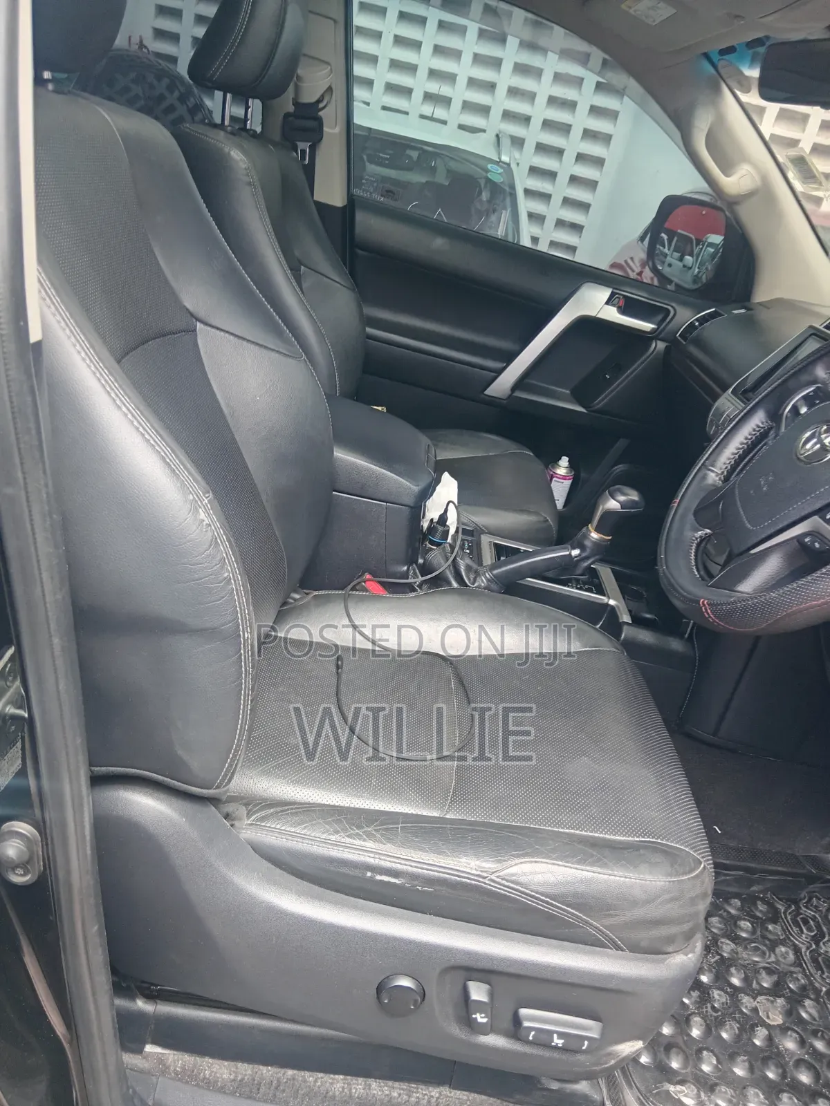 Toyota Land Cruiser Prado 2017 Black