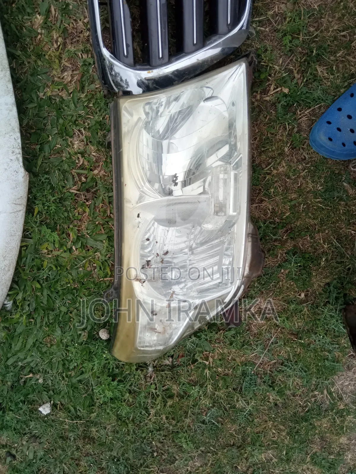 Land Cruiser 200 Headlights