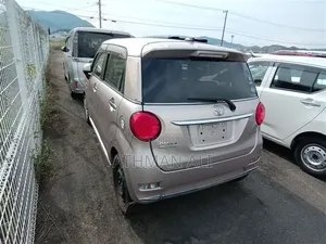Toyota Pixis 2019 Pink