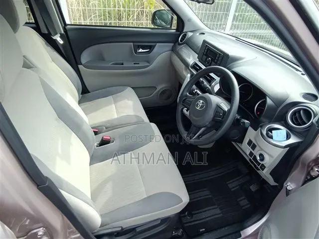 Toyota Pixis 2019 Pink