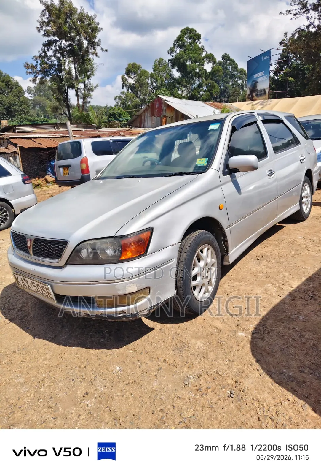 Toyota Vista 1999 Silver