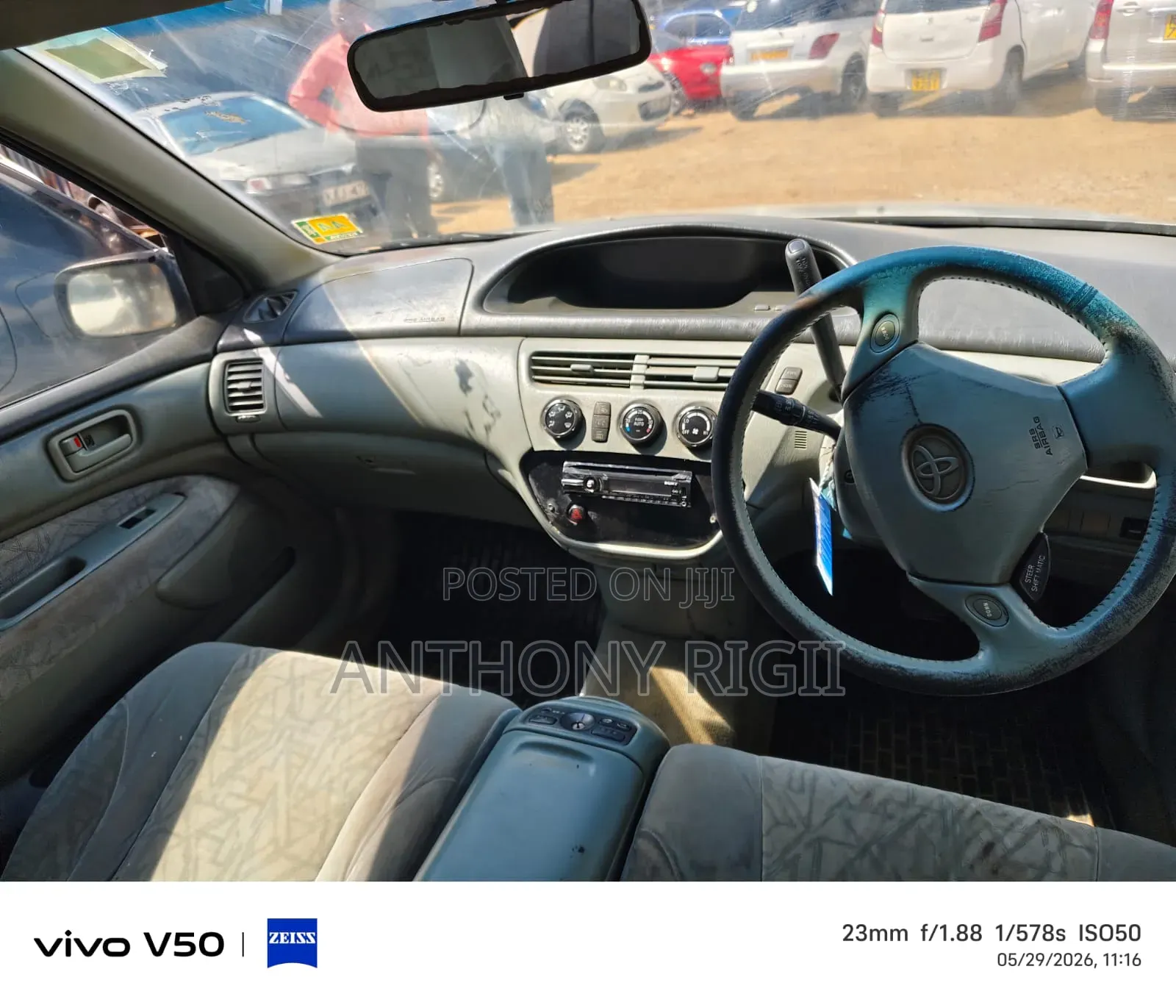 Toyota Vista 1999 Silver