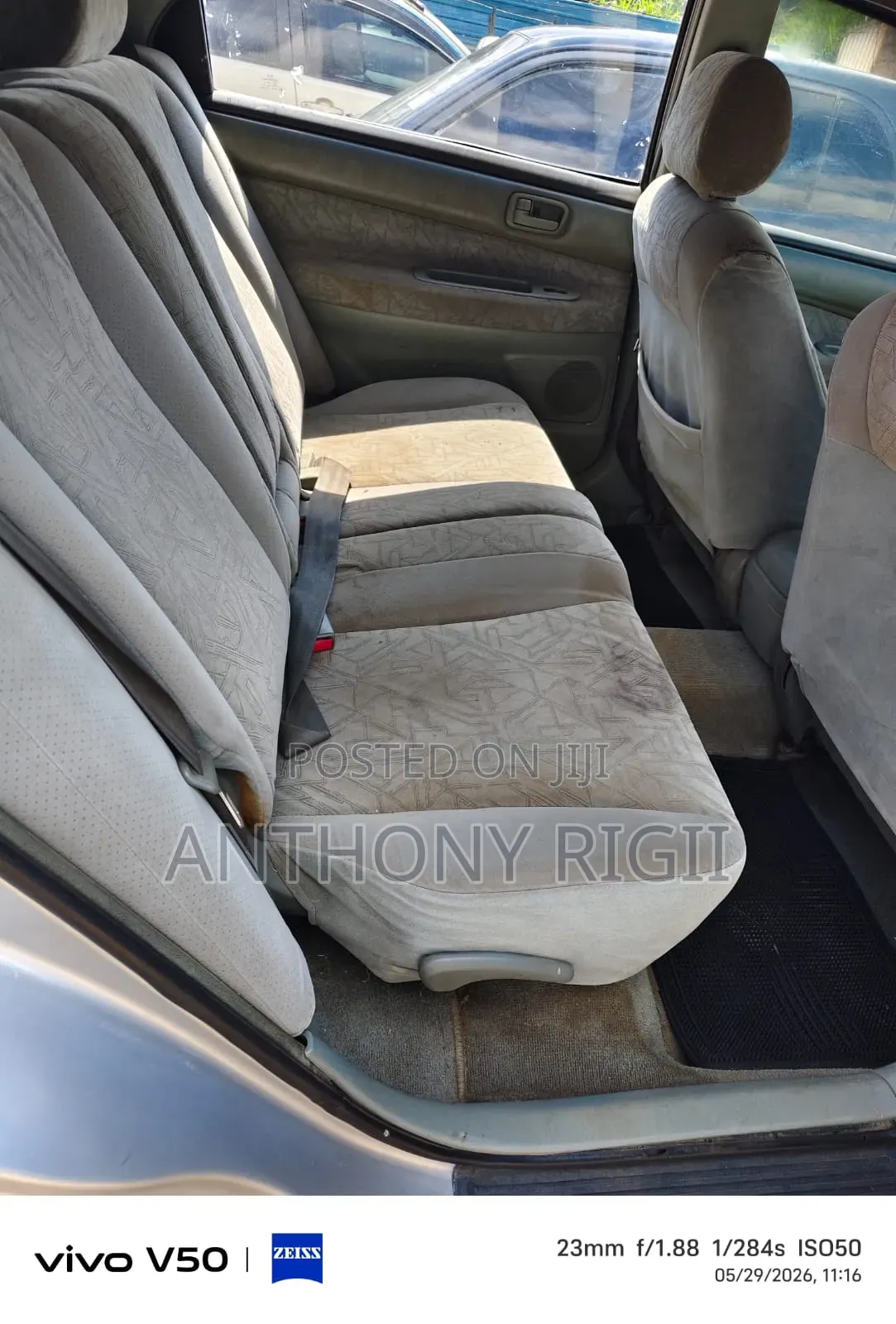 Toyota Vista 1999 Silver