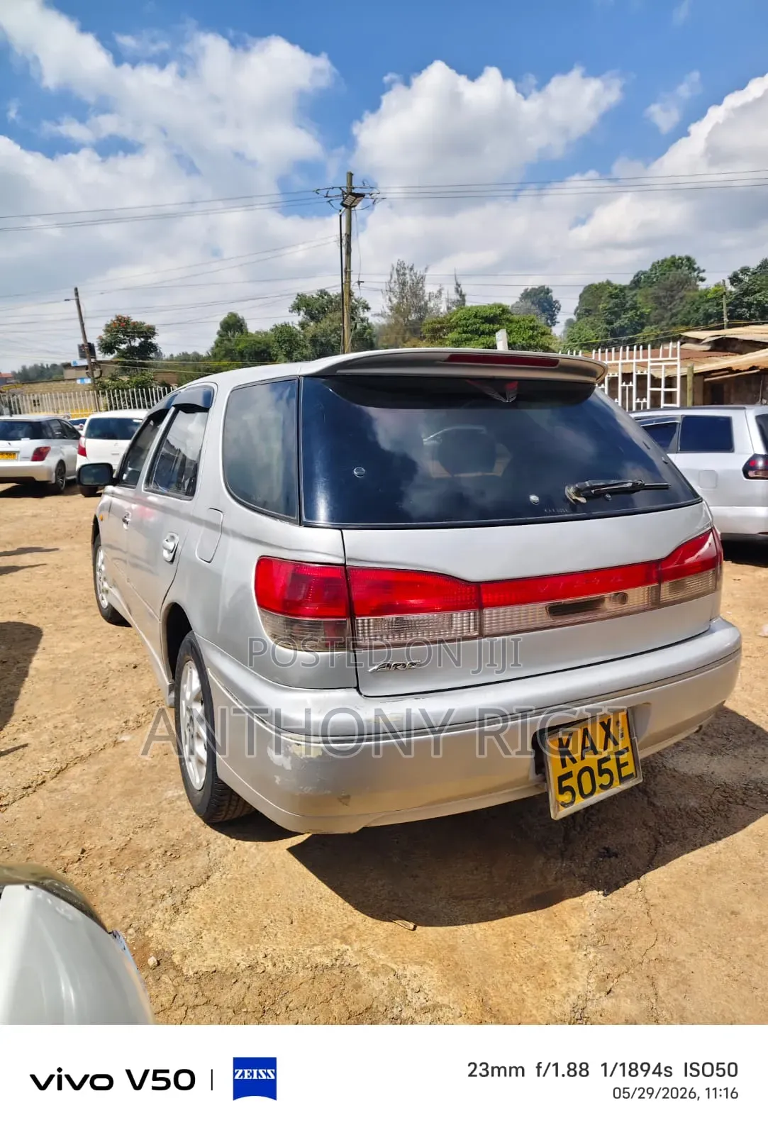 Toyota Vista 1999 Silver