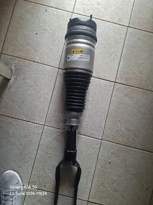 Jeep Grand Cherokee Wk2 2011 2015 Front Airmatic Shock