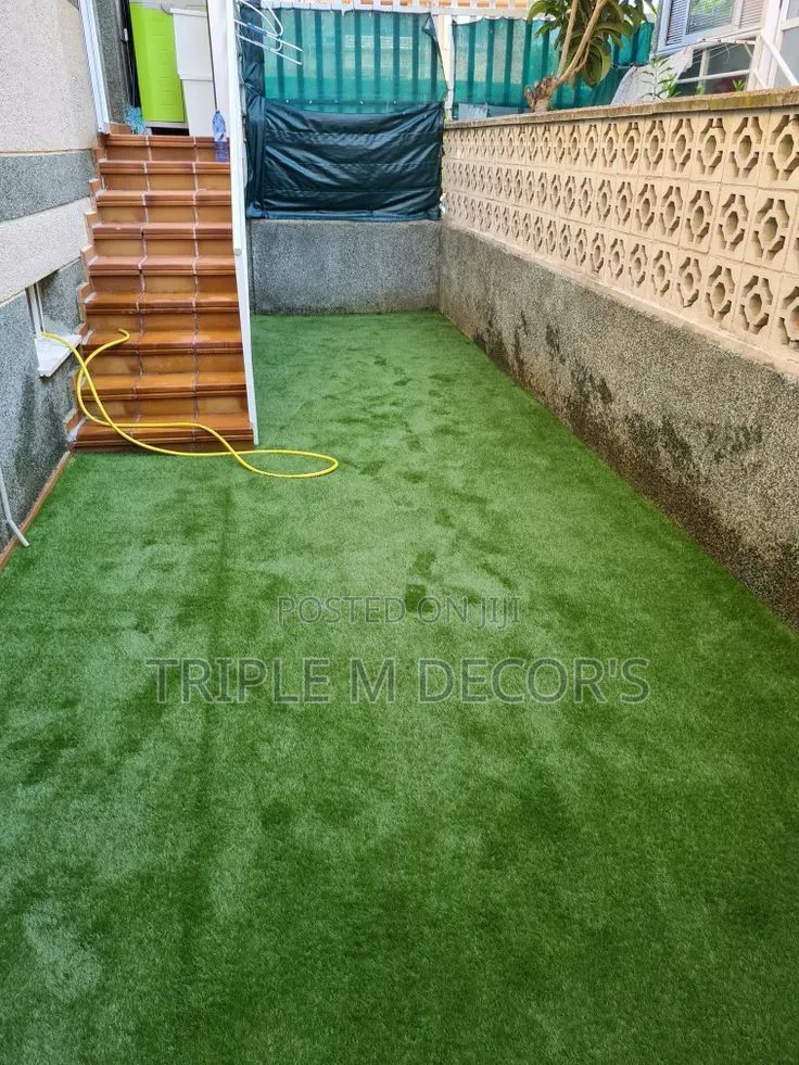 Heavy Duty Compound Grass Carpet