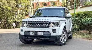 Land Rover Discovery 2017 White