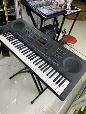 Yamaha PSR Sx620