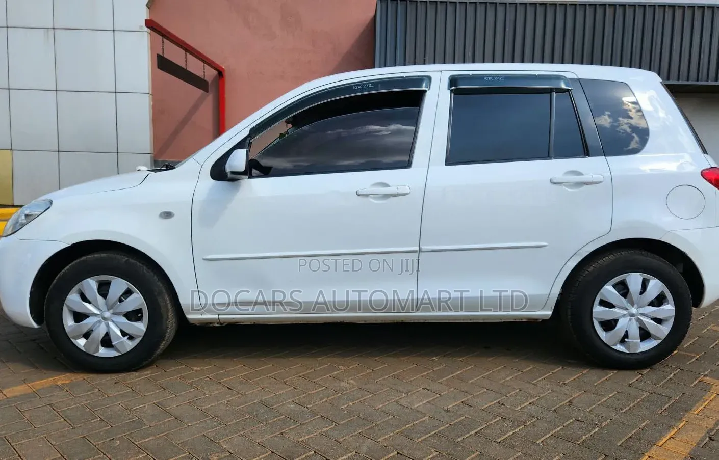 Mazda Demio 2006 White