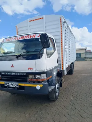 Mitsubishi FH 2016 White