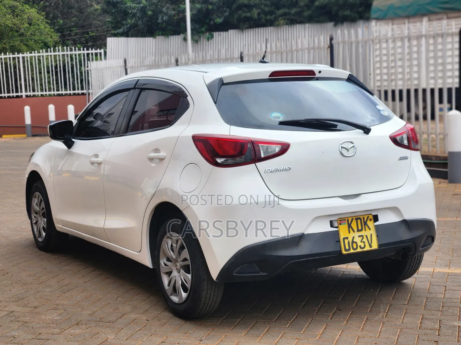 Mazda Demio 2015 White