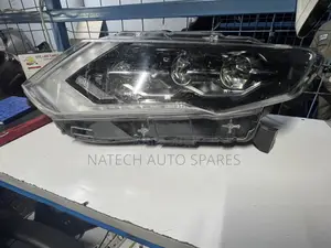 Nissan Extrail 2015 Headlight (KS)