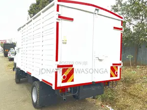 Mitsubishi Canter Lorry 1998 White