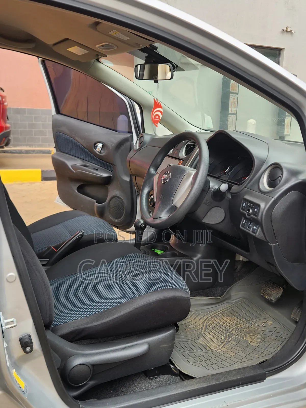 Nissan Note 2015 Silver