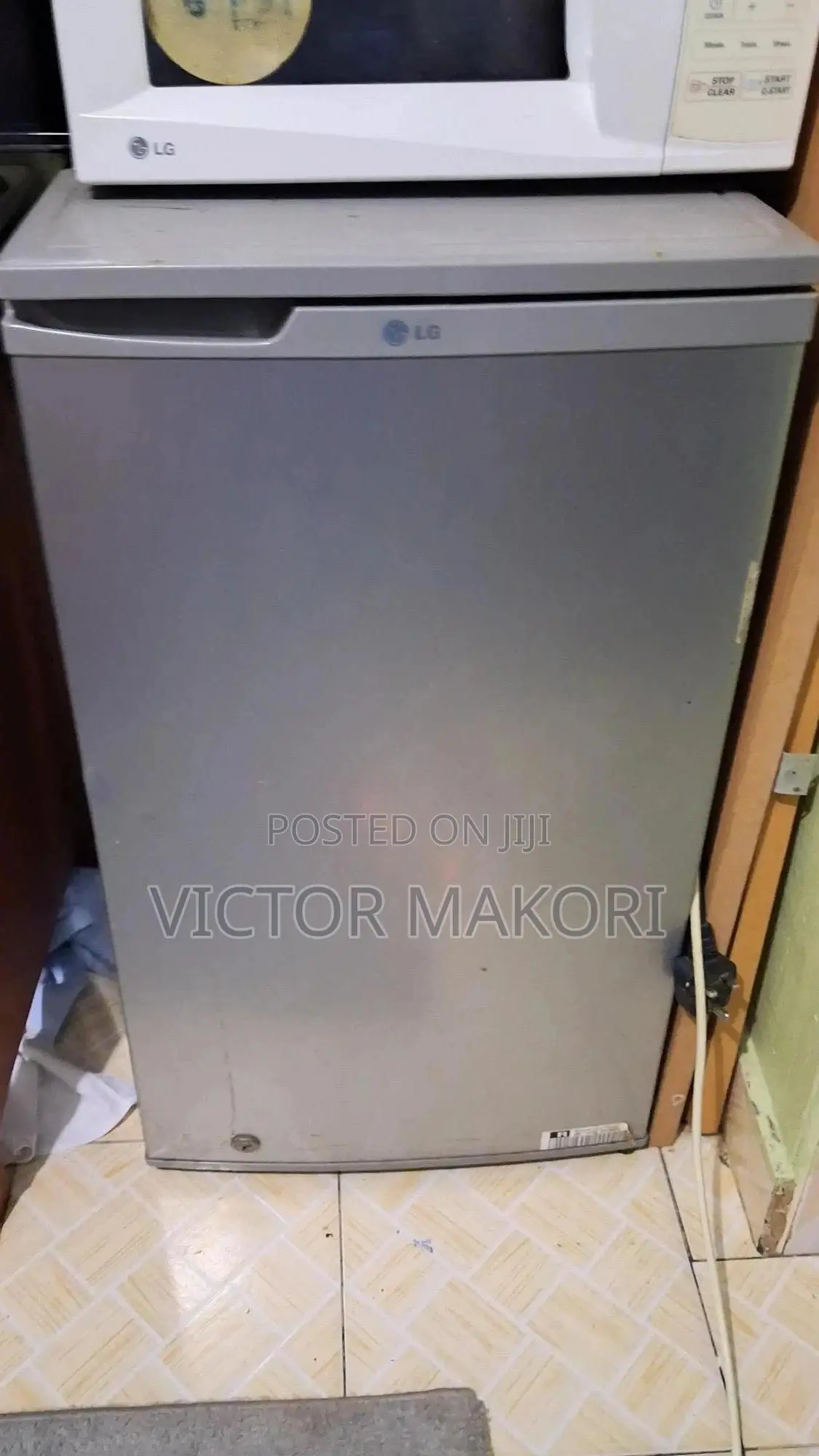 Fridge , Microwave