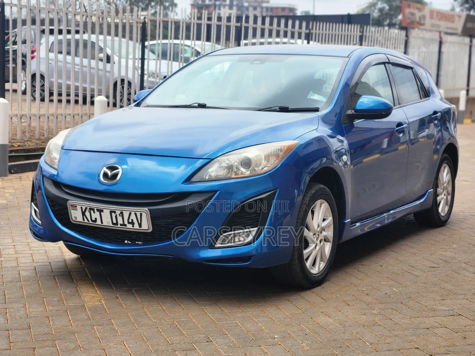 Mazda Axela 2012 Blue