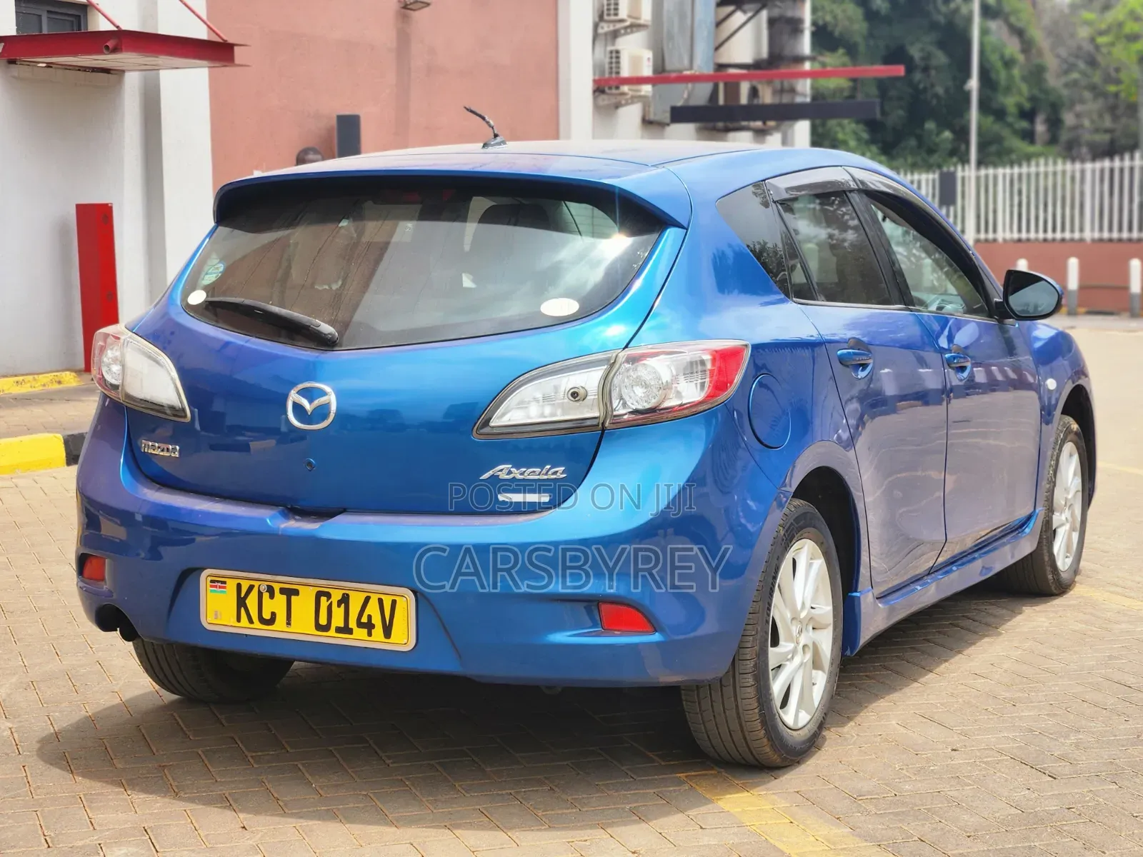 Mazda Axela 2012 Blue