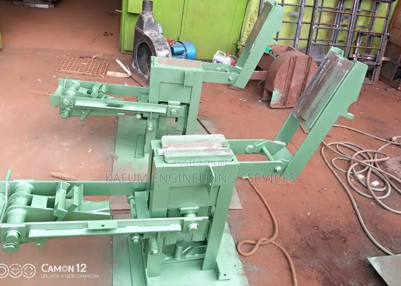 Interlocking Brick Machine
