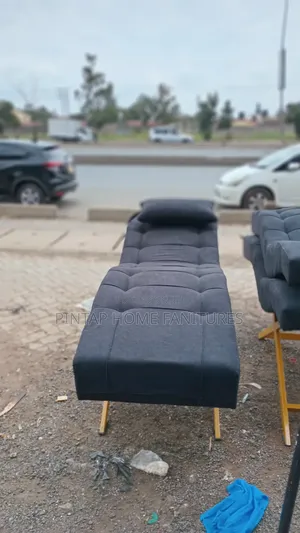 Massage Beds/ Hair Lashes/ Hair Brose