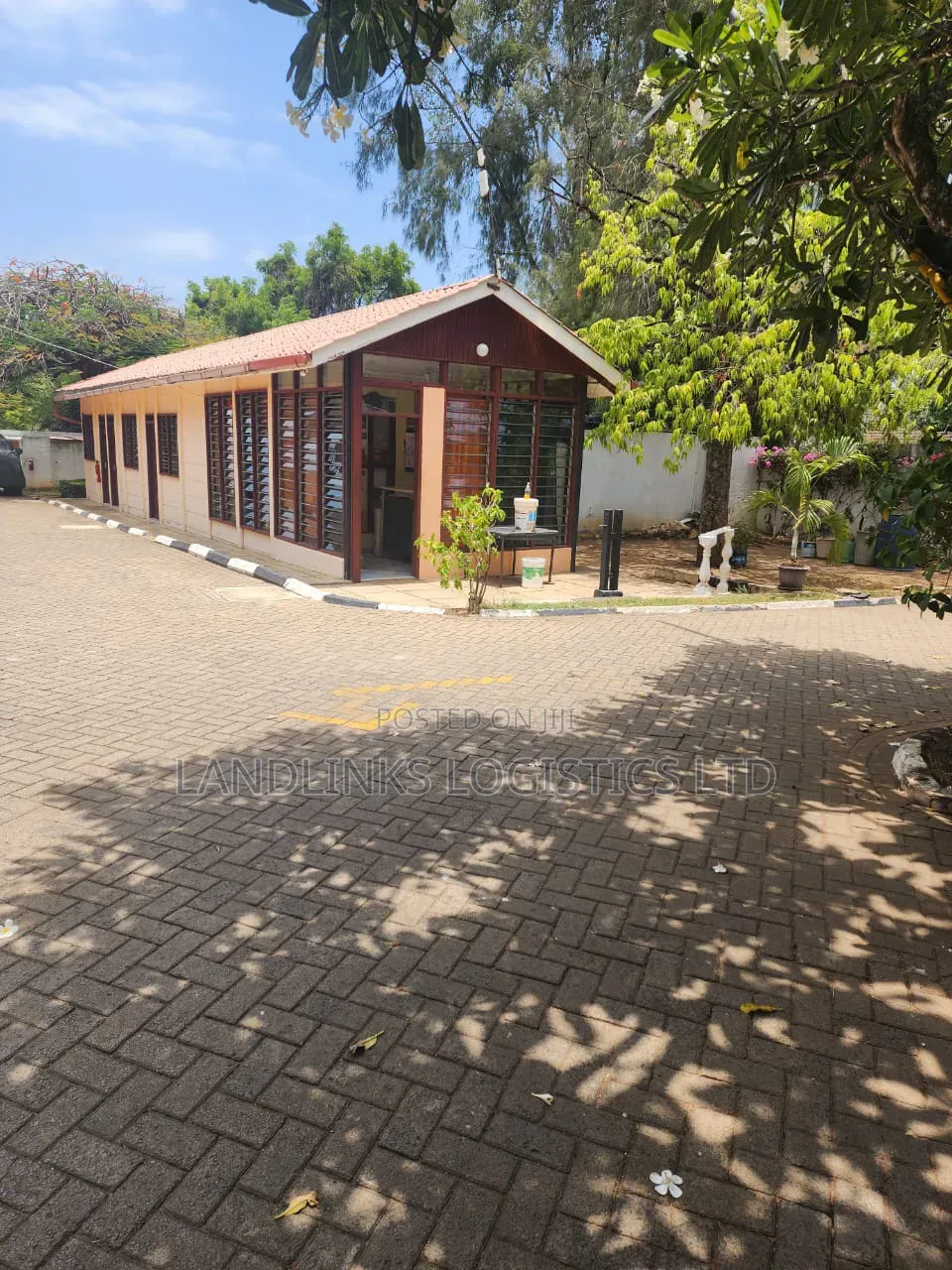 Furnished 2bdrm Villa in Nyali for sale
