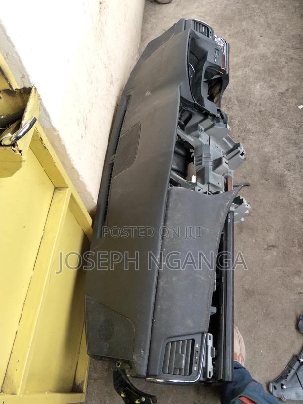 Dashboard Airbag Toyota Crown 2015 Model
