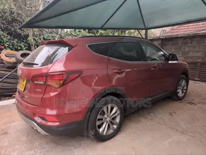 Hyundai Santa Fe 2015 Red