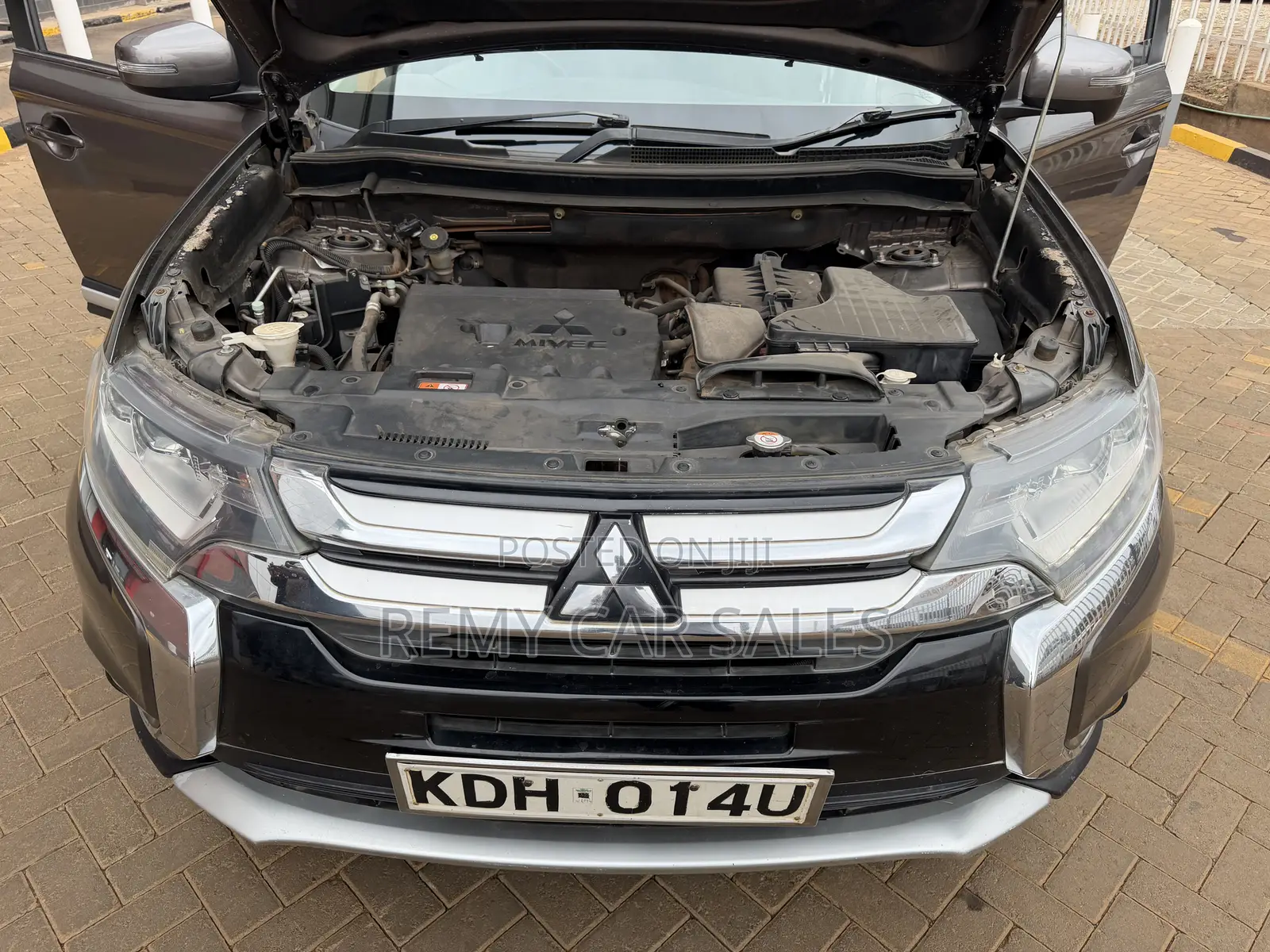 Mitsubishi Outlander 2015 Gray