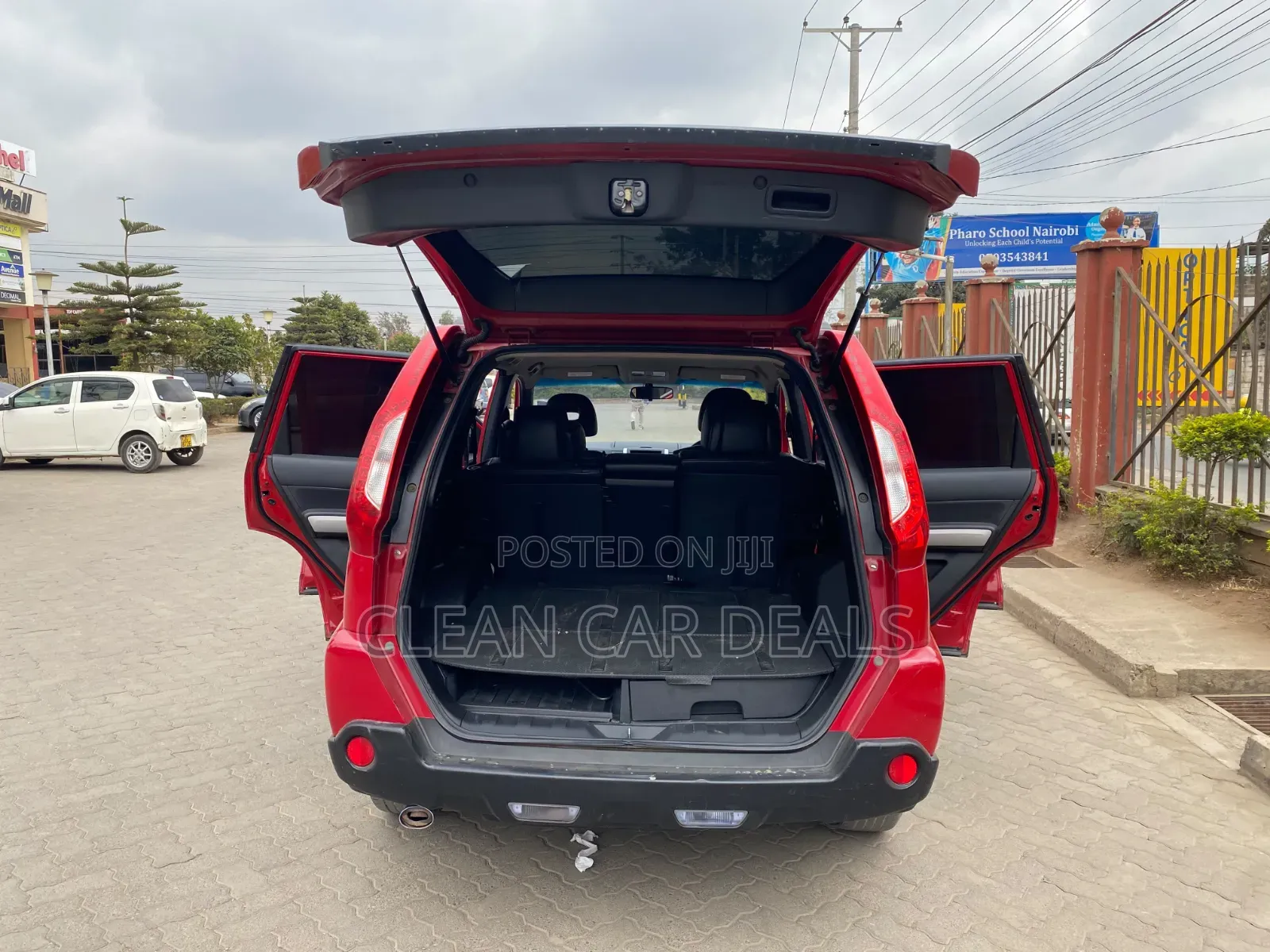 Nissan X-Trail 2013 Red
