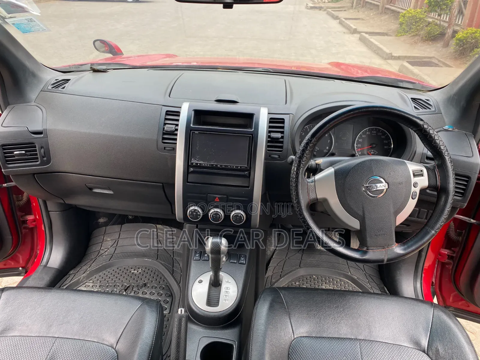 Nissan X-Trail 2013 Red