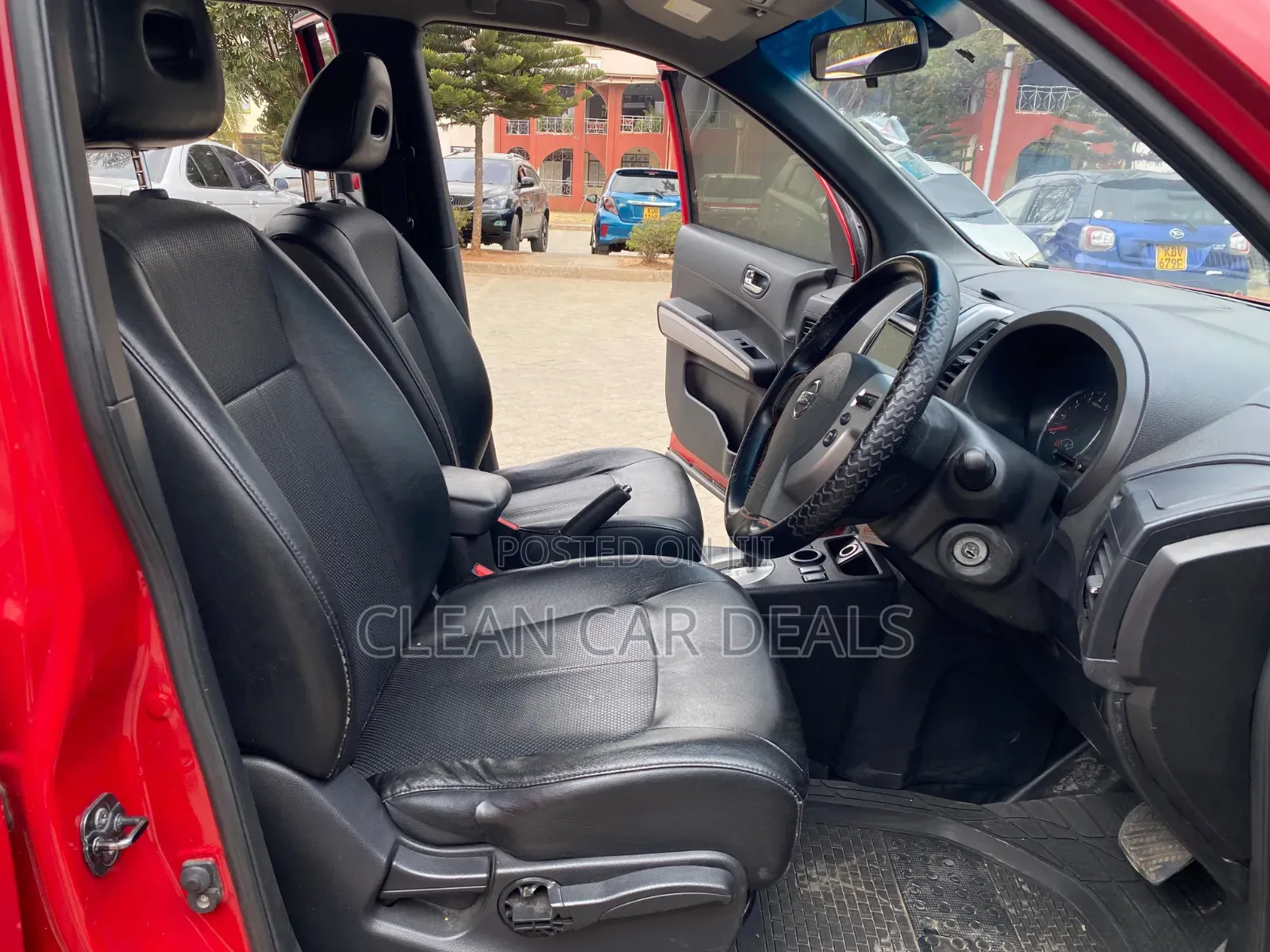 Nissan X-Trail 2013 Red