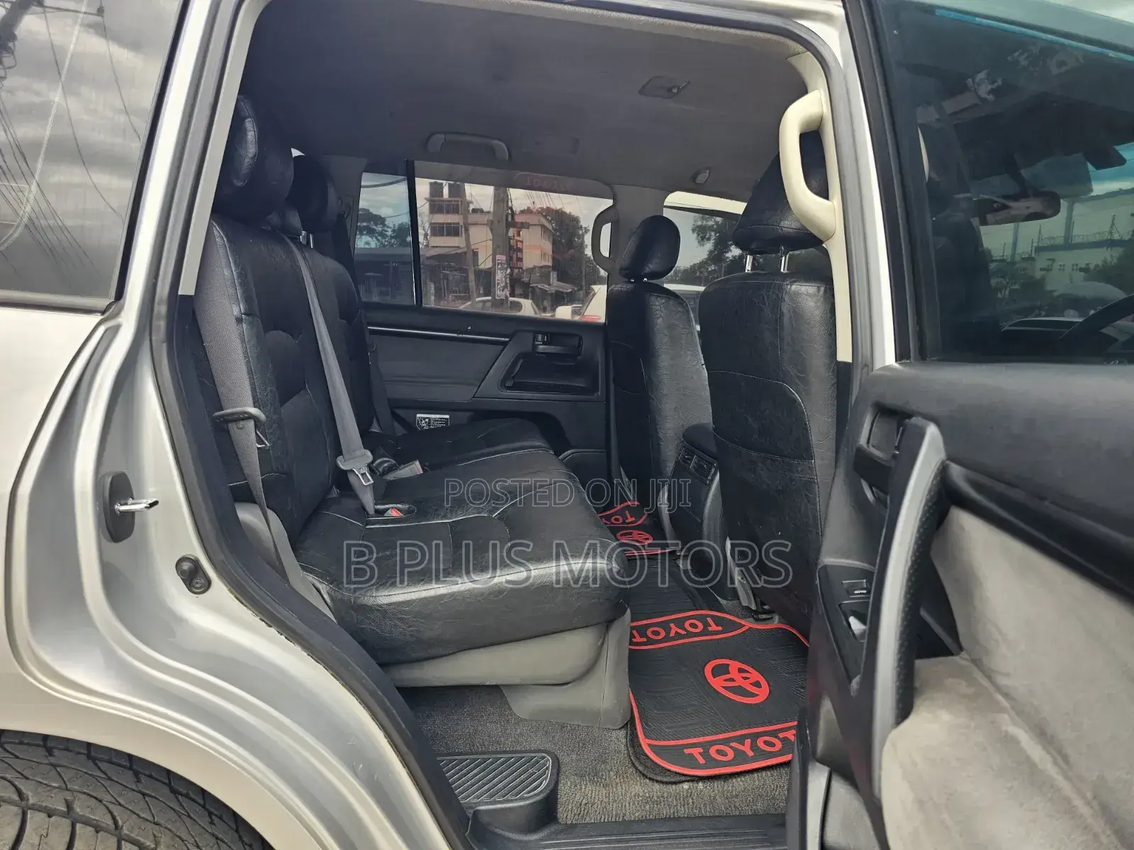 Toyota Land Cruiser 4.5 V8 TD STD 2009 Silver