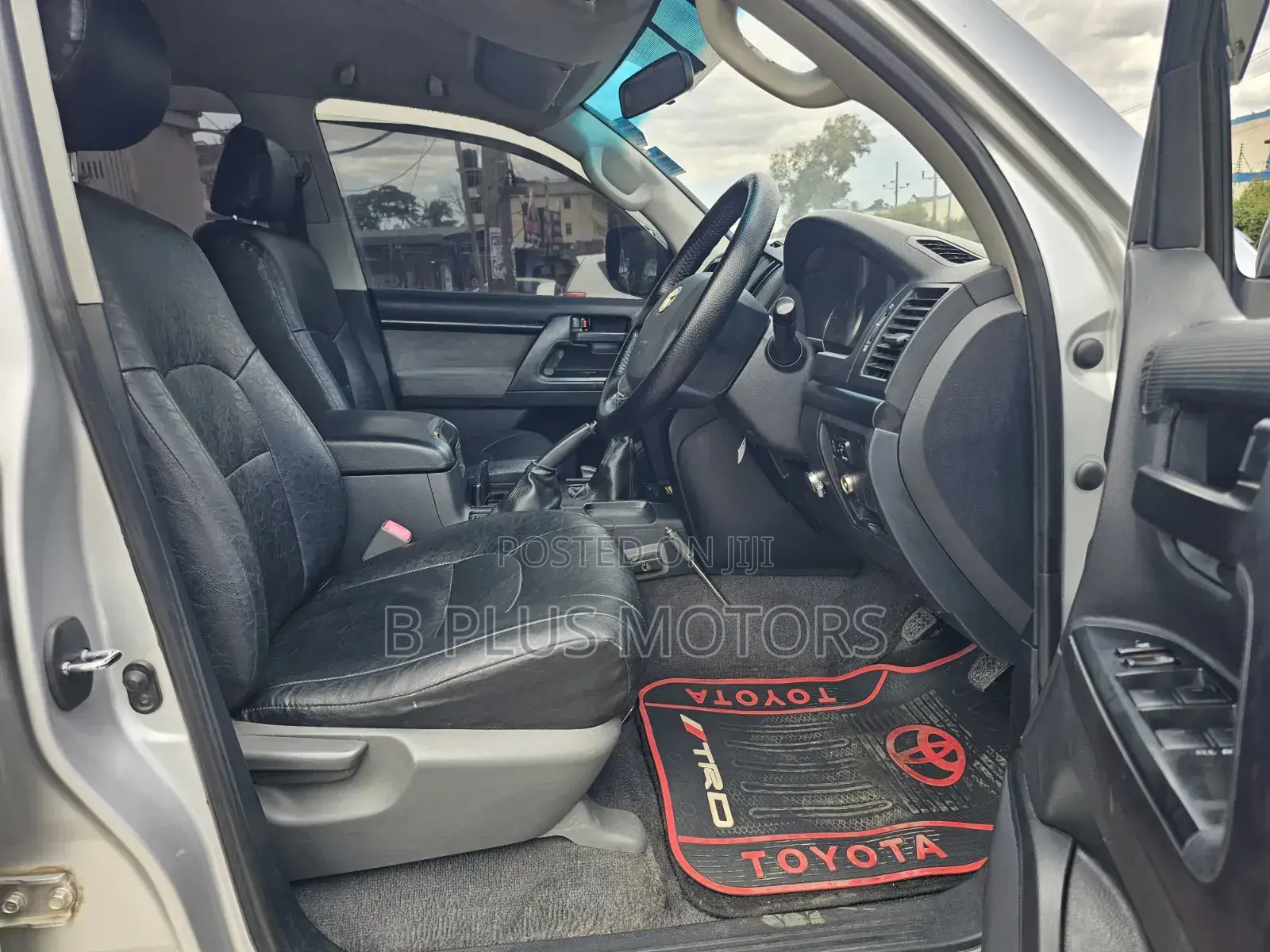 Toyota Land Cruiser 4.5 V8 TD STD 2009 Silver