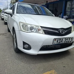 Toyota Corolla Fielder 1.5 Petrol AWD 2014 White