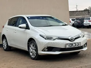 Toyota Auris 2016 White