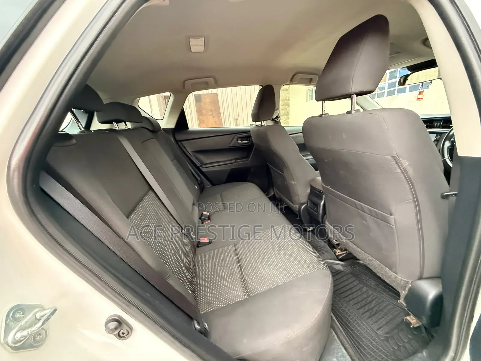 Toyota Auris 2016 White