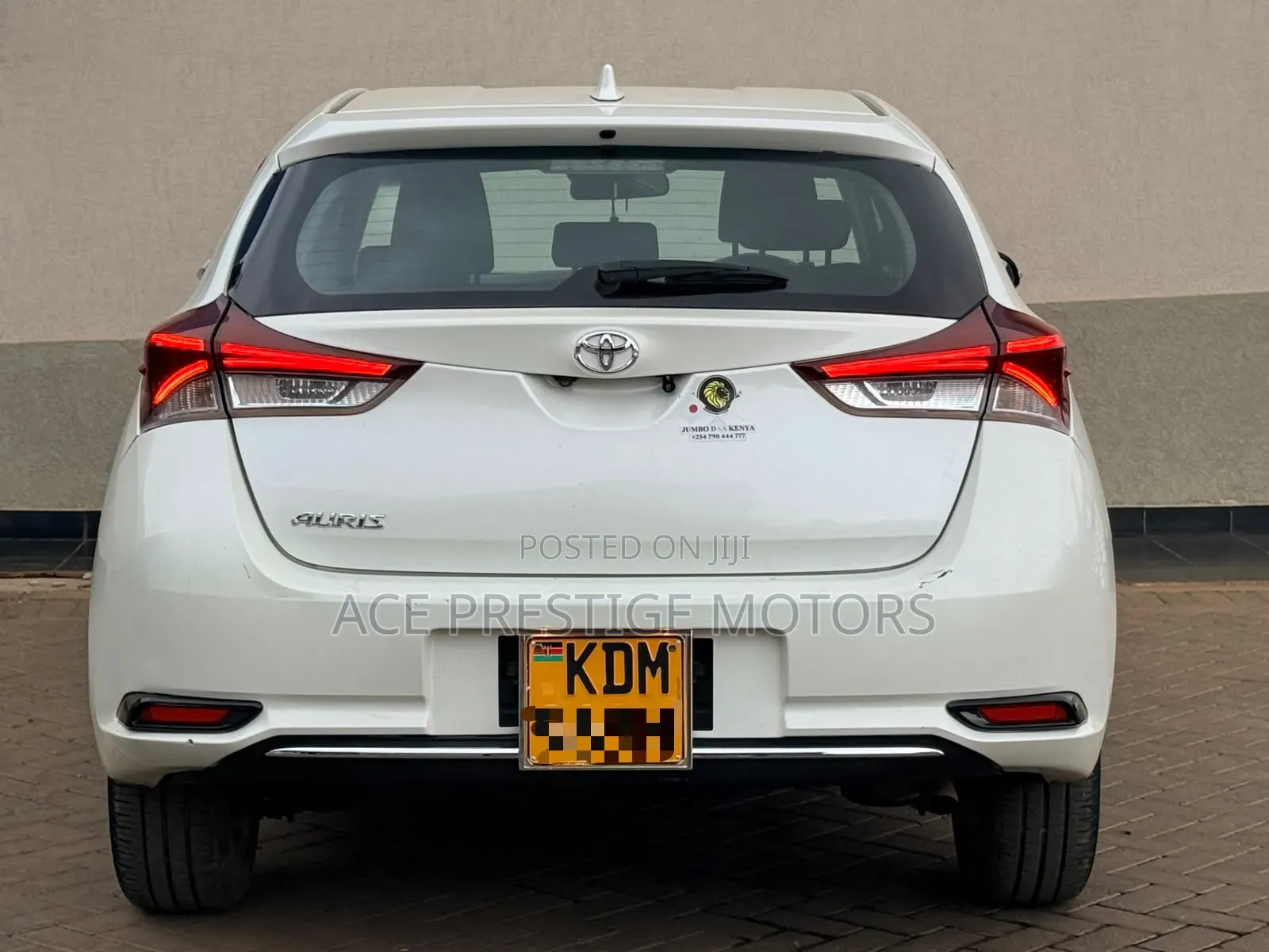 Toyota Auris 2016 White