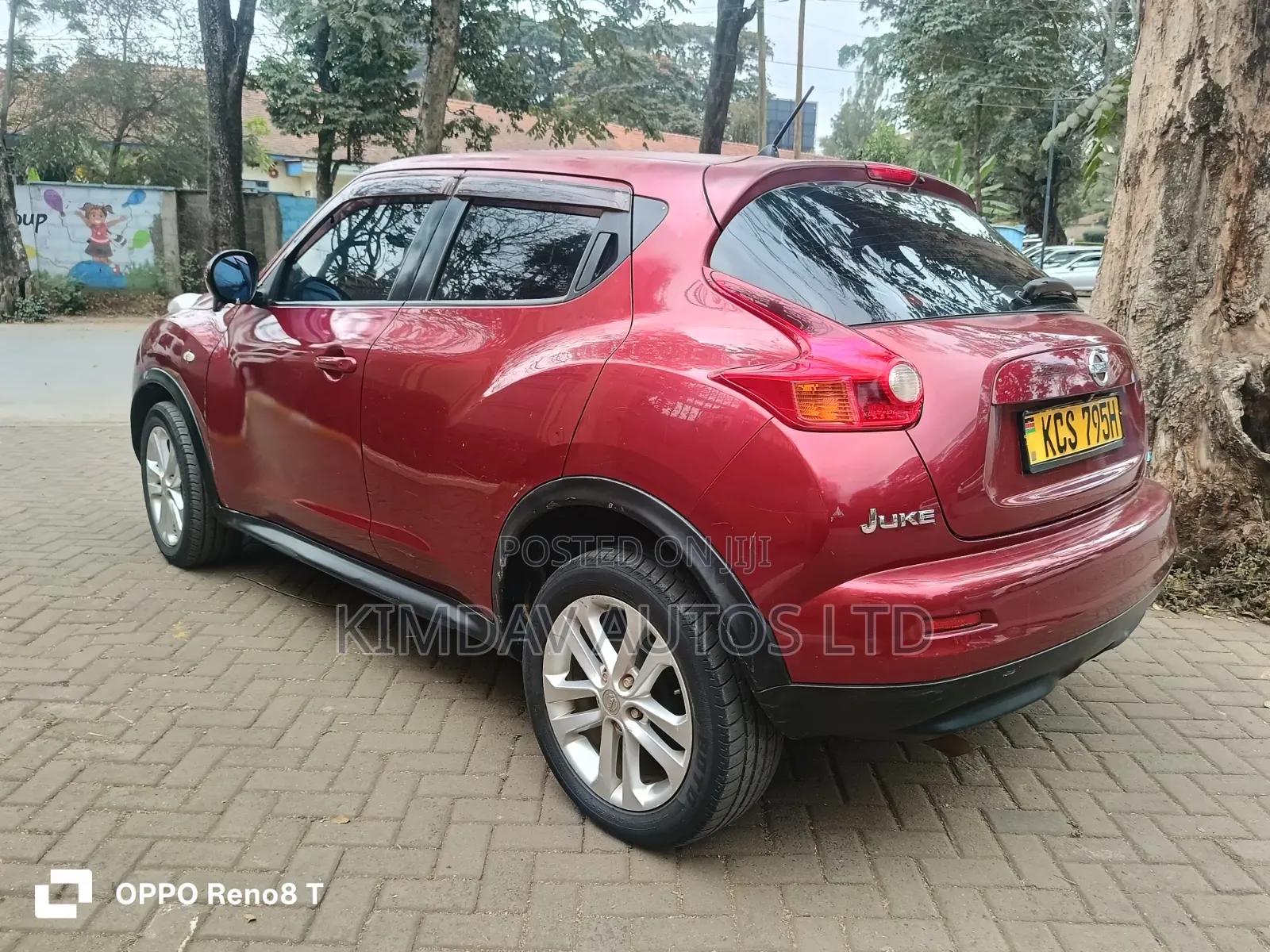 Nissan Juke 2011 Red