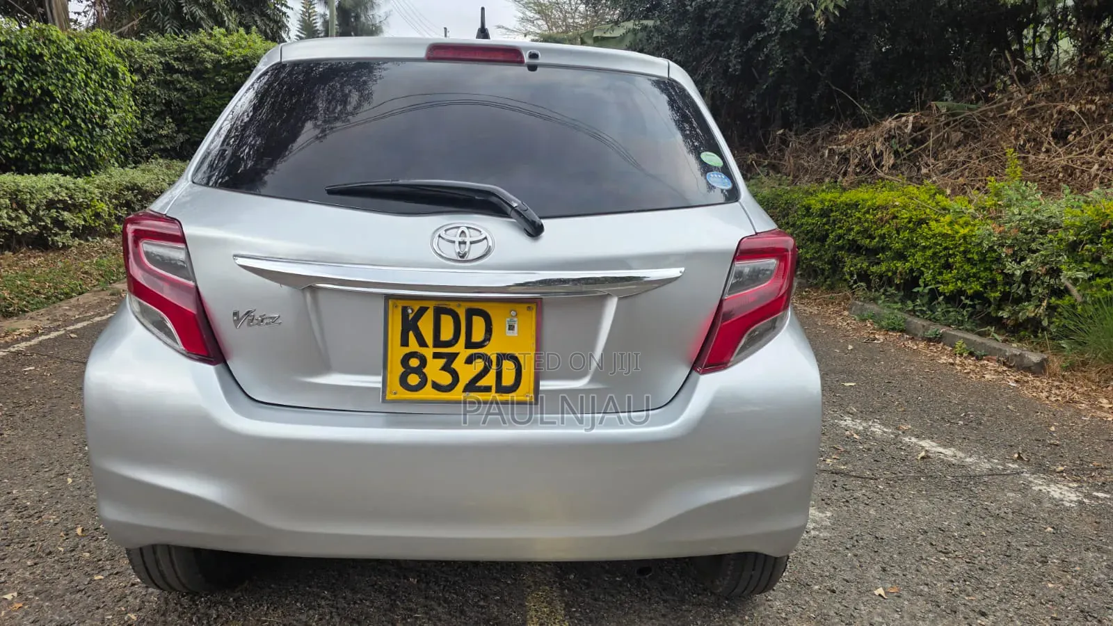 Toyota Vitz 2014