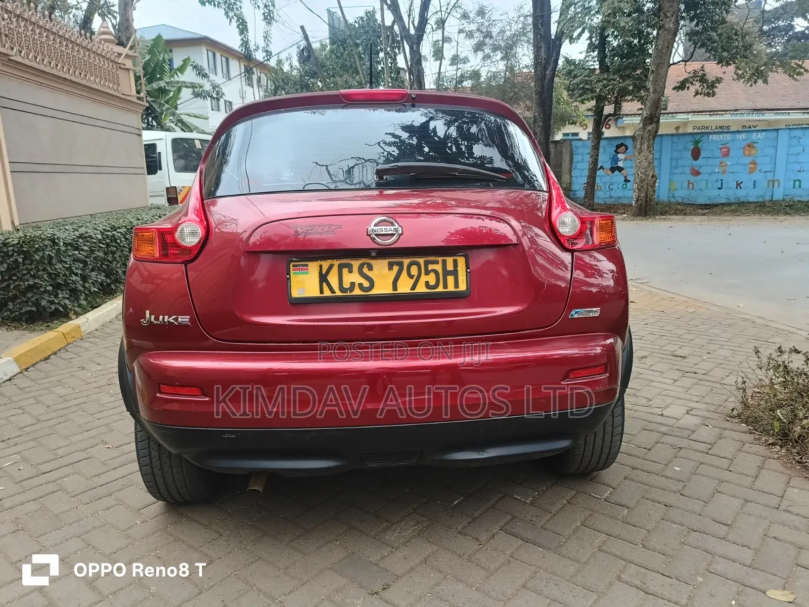 Nissan Juke 2011 Red